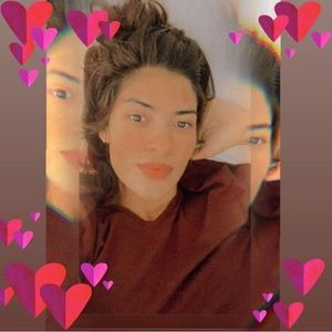 Meet your Posher, Frania